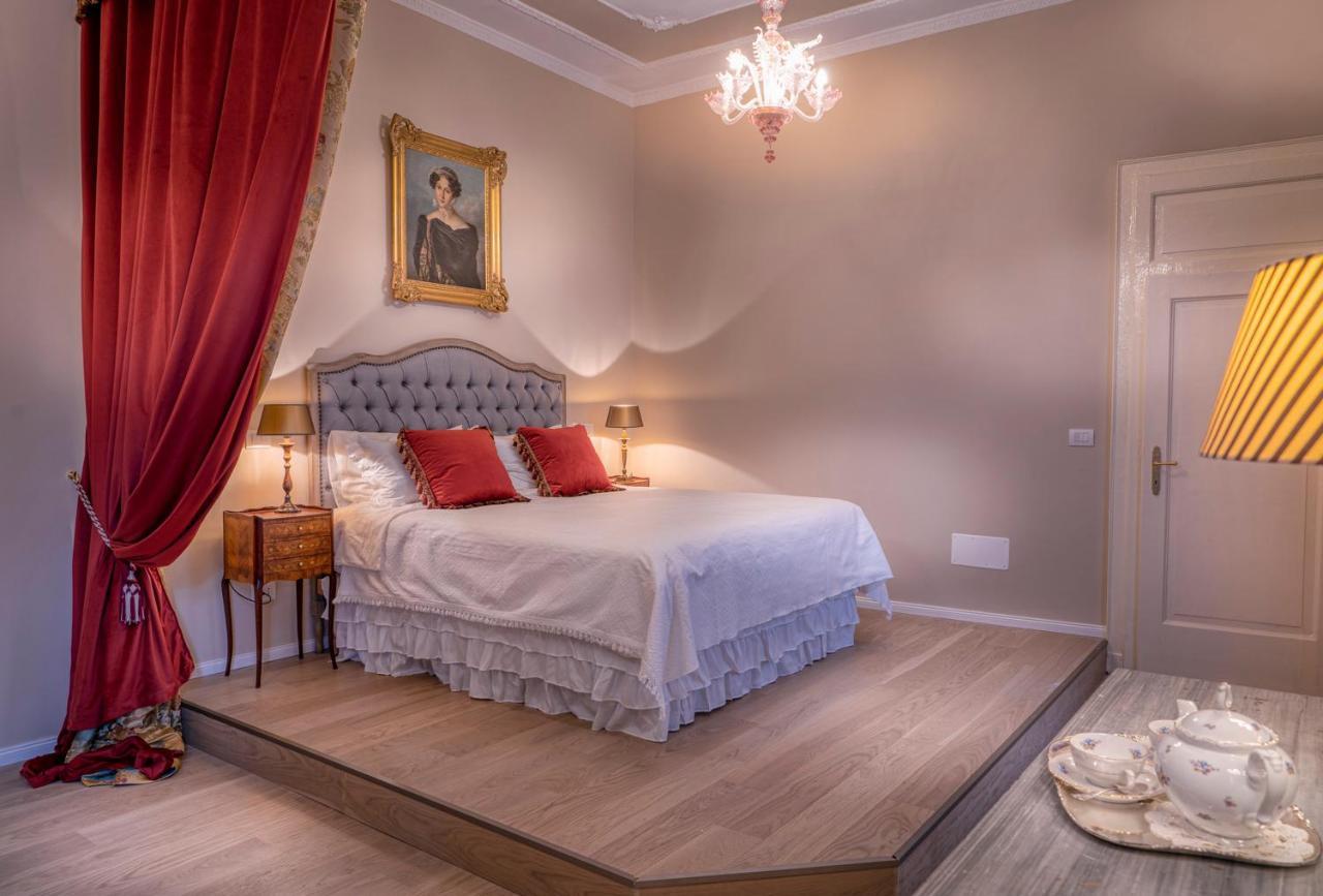 Bed and Breakfast Palazzo Cavagna Sangiuliani Bereguardo Exterior foto