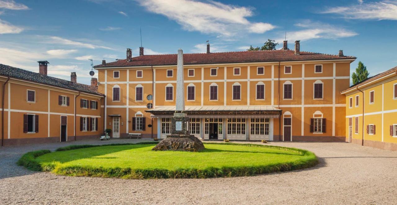 Bed and Breakfast Palazzo Cavagna Sangiuliani Bereguardo Exterior foto