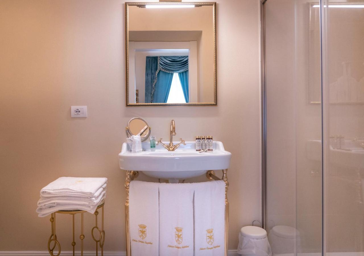 Bed and Breakfast Palazzo Cavagna Sangiuliani Bereguardo Exterior foto