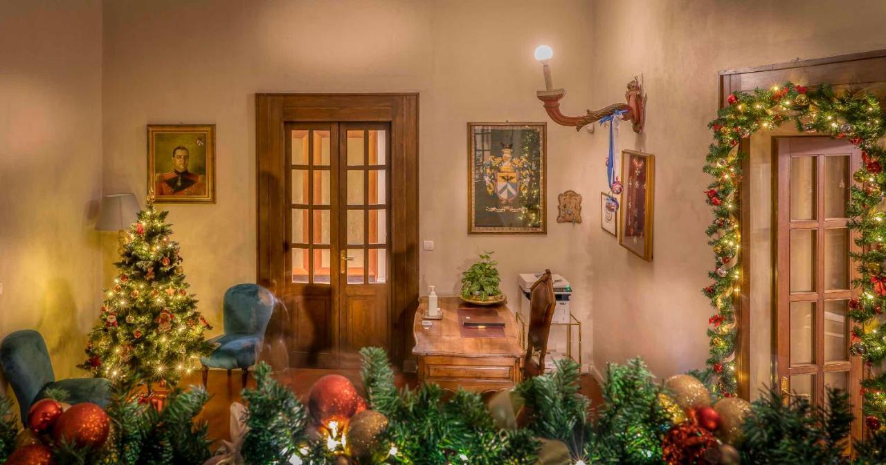 Bed and Breakfast Palazzo Cavagna Sangiuliani Bereguardo Exterior foto